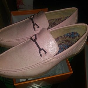 Mens shoes